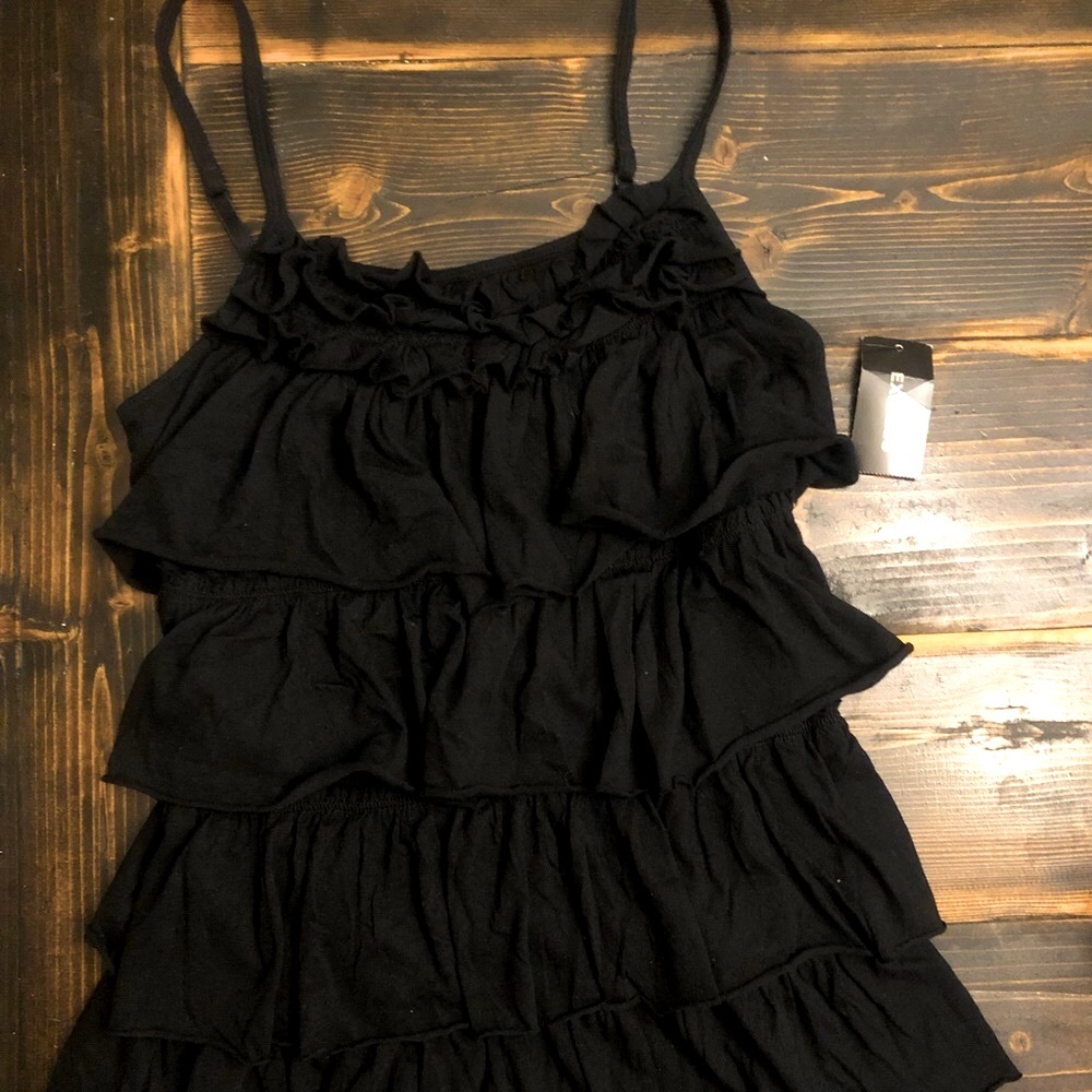 EXPRESS Tiered Ruffle Top Size XS- soft cotton for a comfy, flattering fit.